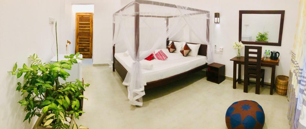 Tropicana Home Stay Arugam Bay Exteriér fotografie
