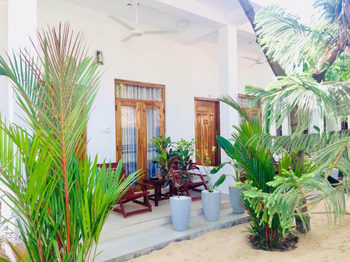Tropicana Home Stay Arugam Bay Exteriér fotografie