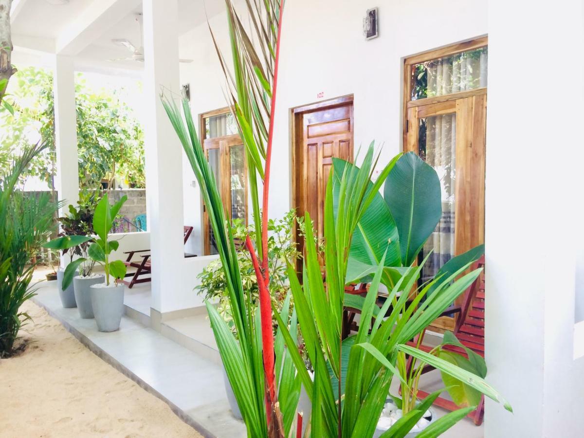 Tropicana Home Stay Arugam Bay Exteriér fotografie