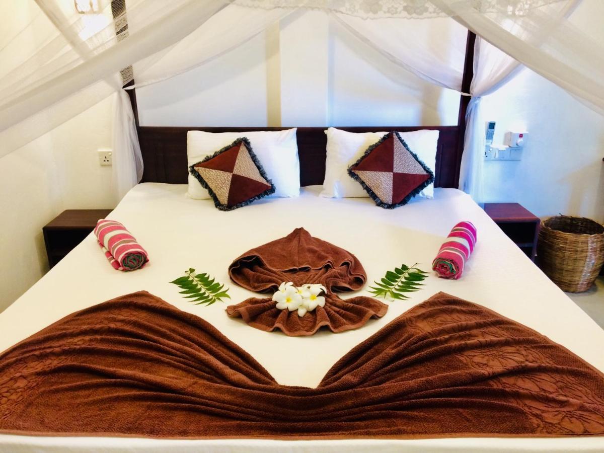 Tropicana Home Stay Arugam Bay Exteriér fotografie